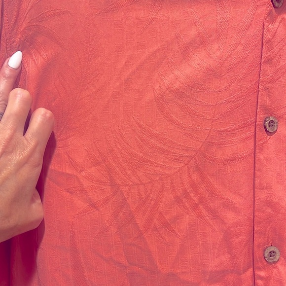 TOMMY BAHAMA Bedarra Gardens SS 100% Silk Shirt Santa Ana Men’s Size Medium - Picture 5 of 11